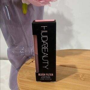 HUDA BEAUTY Blush Filter Liquid Blush - Cotton Candy